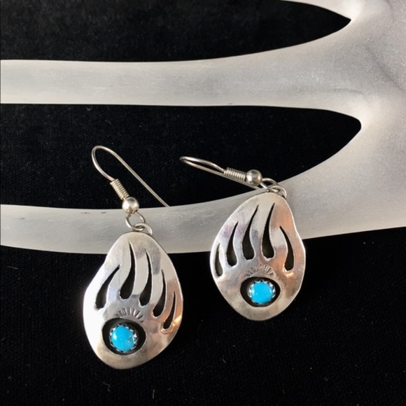 Silver Turquoise Bear Claw Earrings Santa Fe NA - Picture 5 of 6